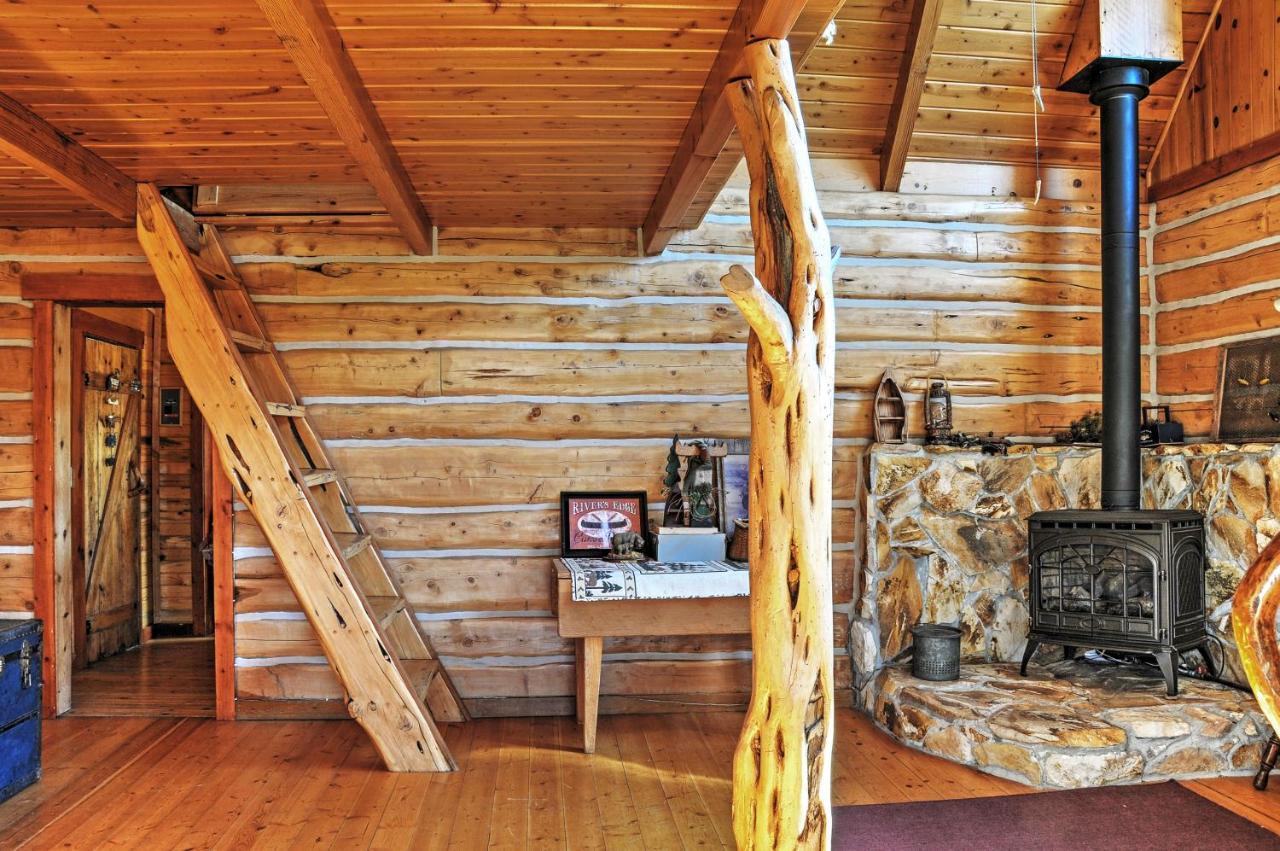 Remote Antimony Log Cabin With Green Meadow Views! Villa Luaran gambar